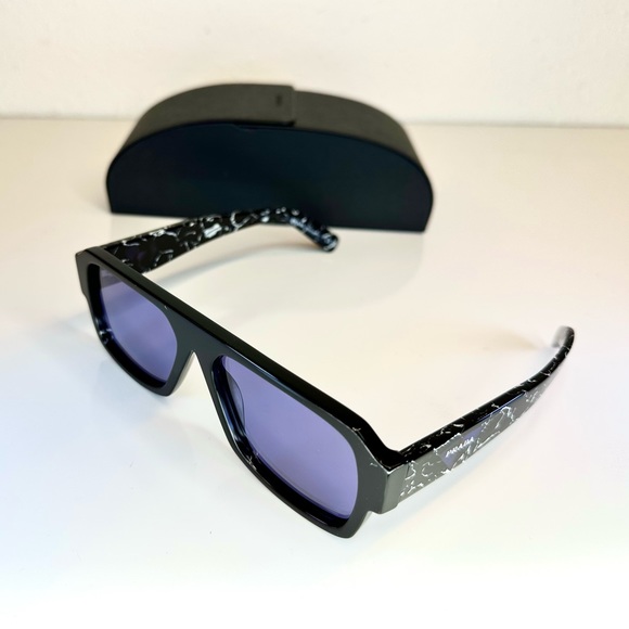 Prada Sunglasses PR22YS in Black/Violet Mirror - Picture 6 of 8
